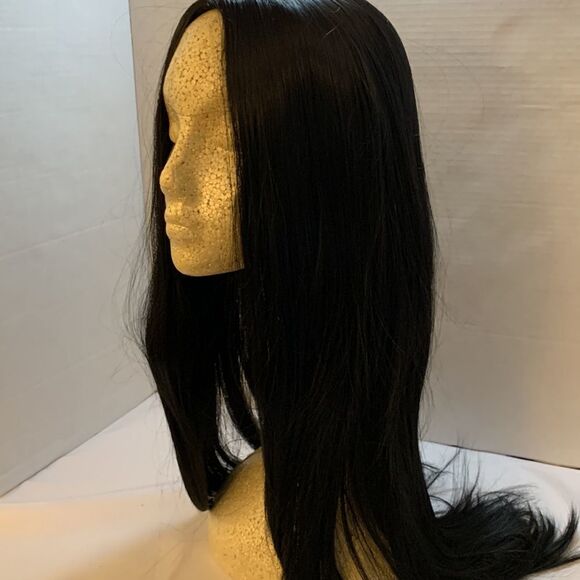 Long black wig. See all photos for desc. - Picture 1 of 9